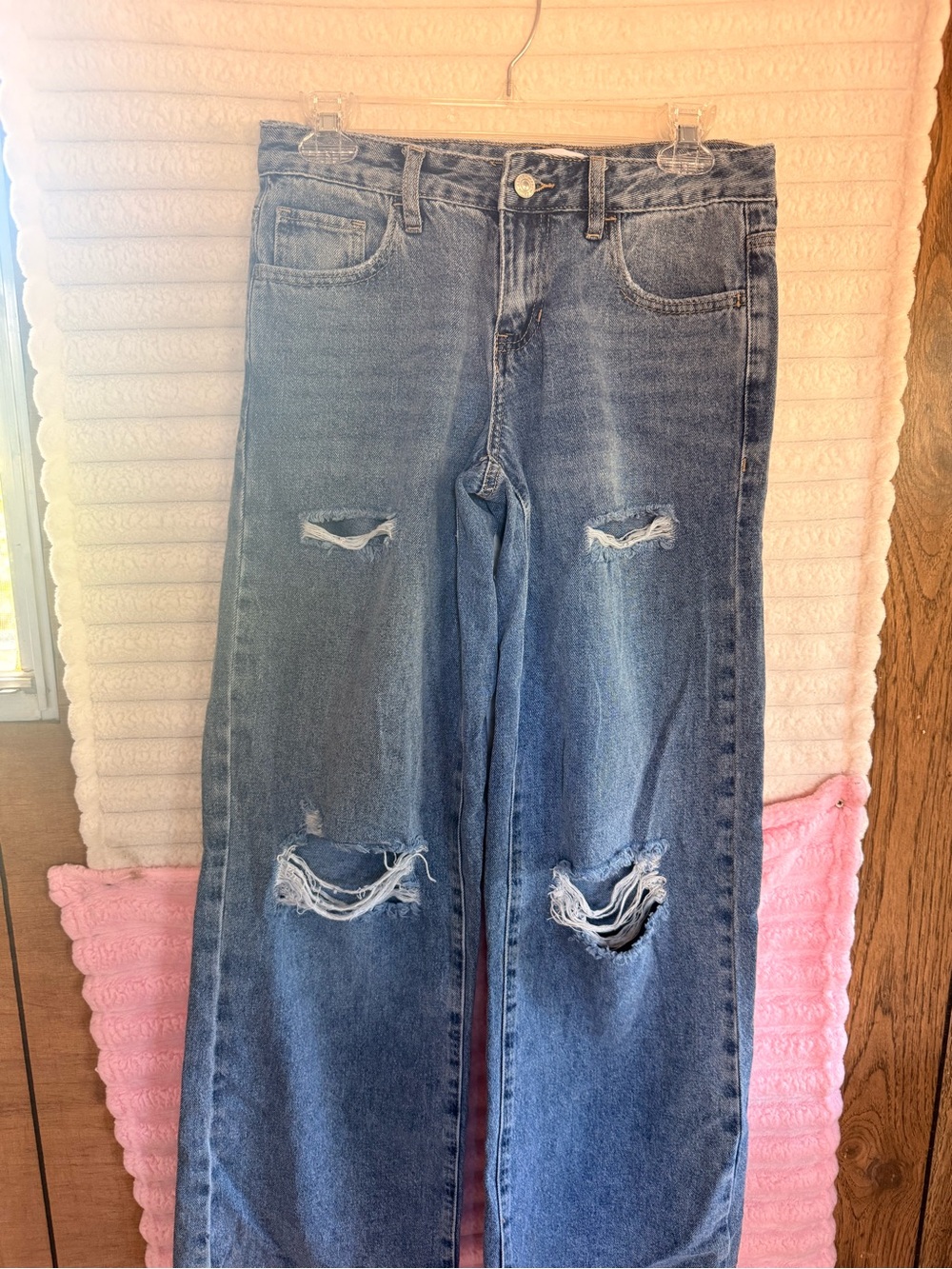 Ashley Mason Distressed Wide-Leg Jeans - Blue